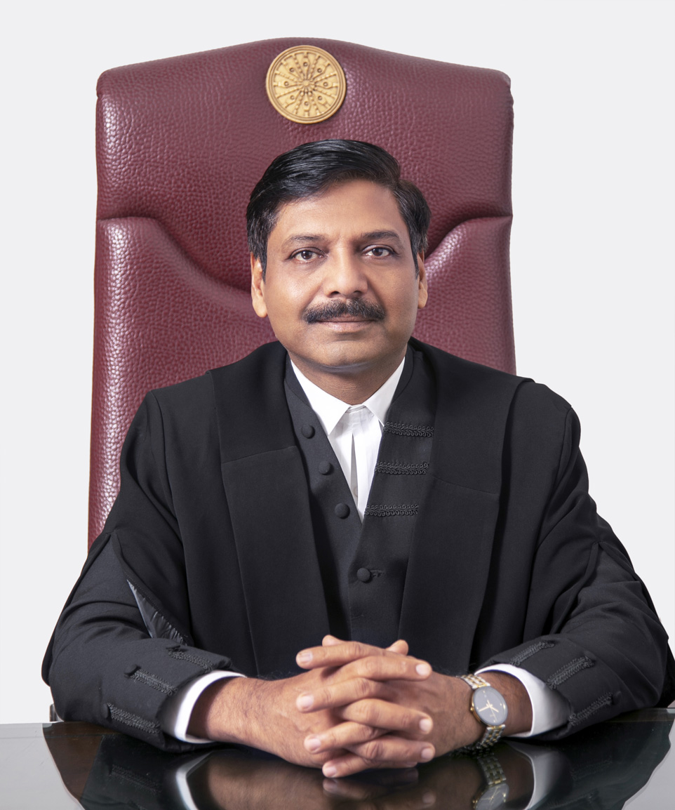 Justice Rajnish Bhatnagar